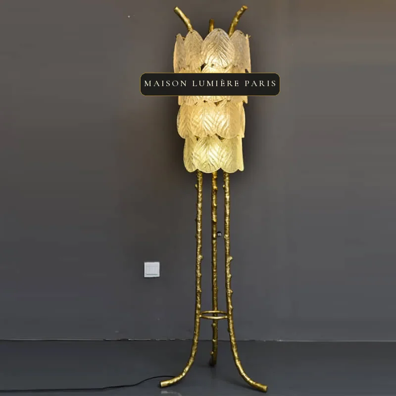 Cercle Brass Floor Lamp, 67" in brass