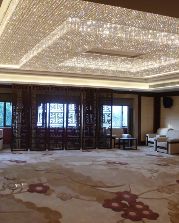 Féerie Crystal Grand Chandelier in polished chrome