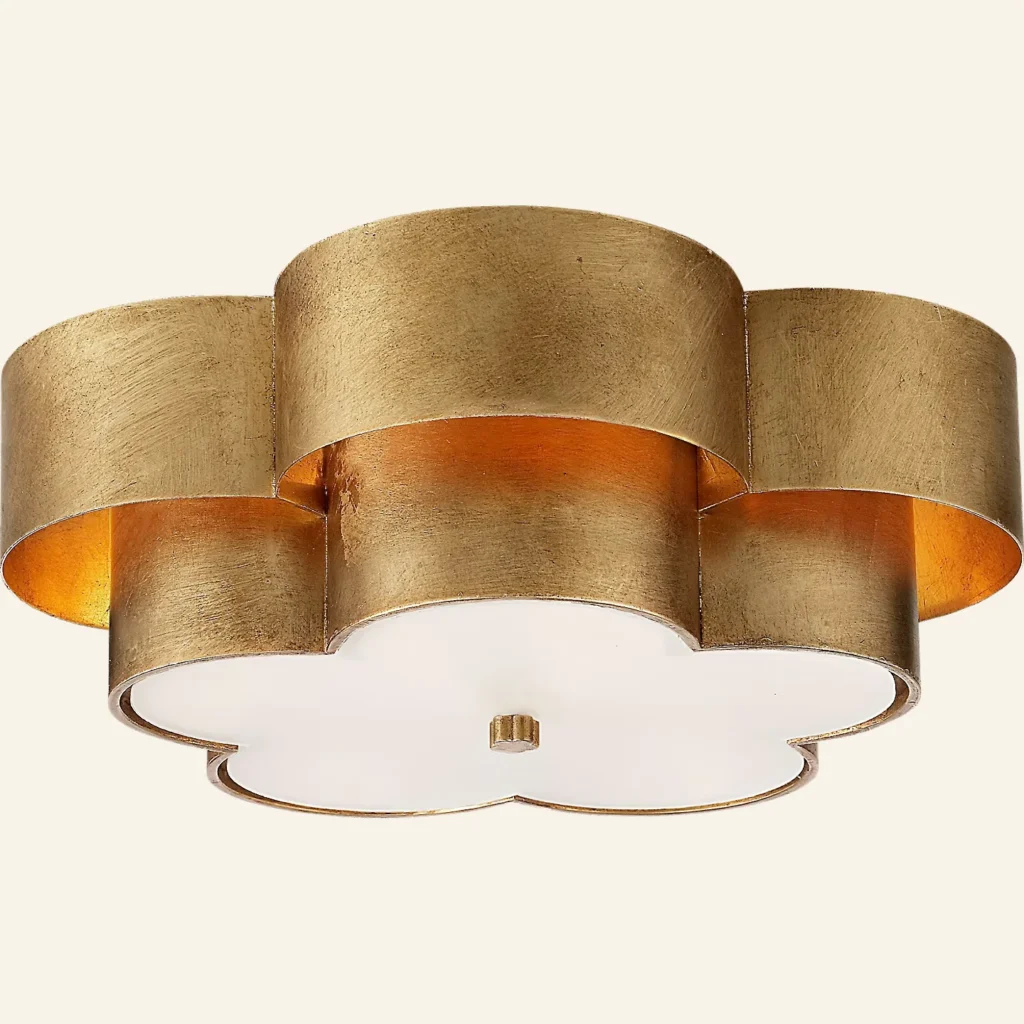 Doré Grand Chandelier, 19" in gold
