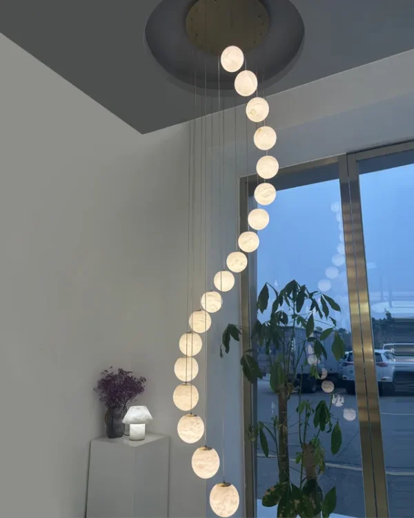 Ombre Globe Alabaster Grand Chandelier, 18-Light