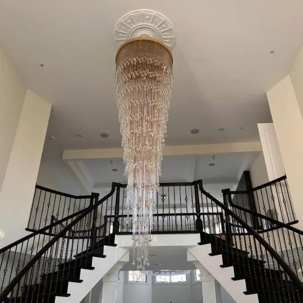 Diadème Glass Grand Chandelier, 39" in gold