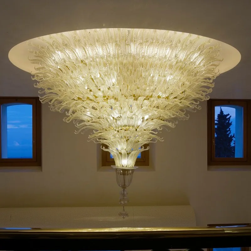 Corail Glass Grand Chandelier in polished chrome