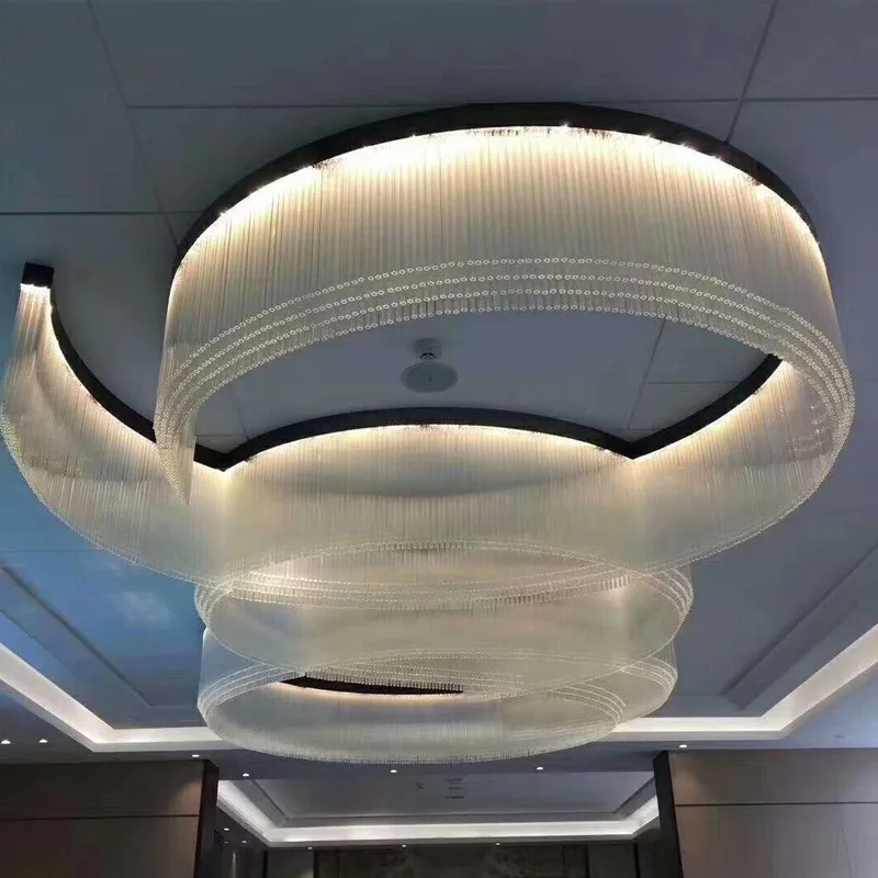 Fontainebleau Glass Grand Chandelier in Polished Chrome in polished chrome