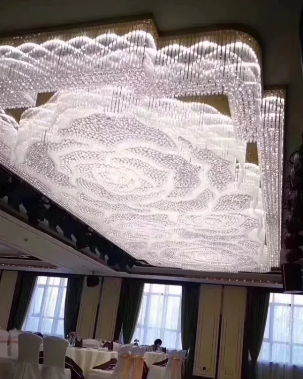 Goutte Floral Crystal Grand Chandelier in polished chrome