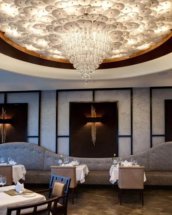 Tiare Glass Grand Chandelier in polished chrome