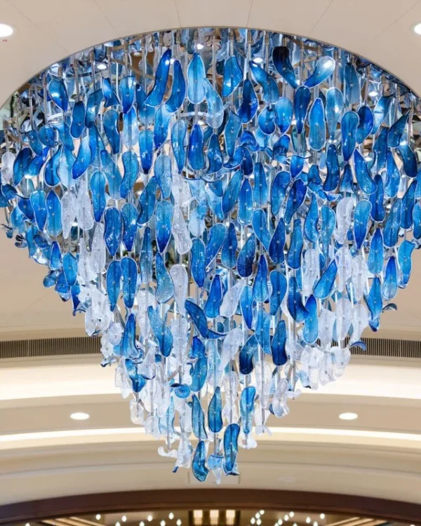 Verre Glass Grand Chandelier in Polished Chrome VIII in polished chrome