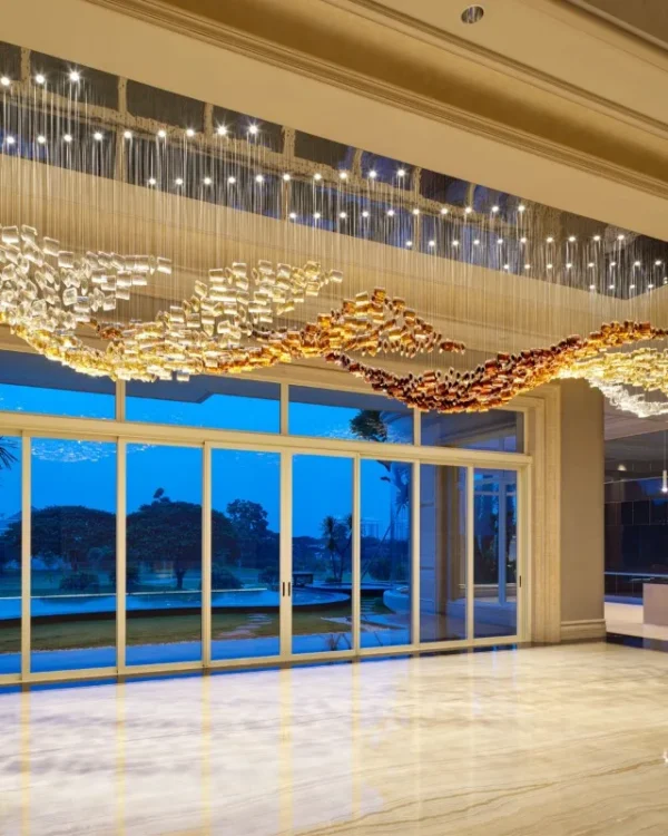 Verre Glass Grand Chandelier in Polished Chrome XIX in polished chrome
