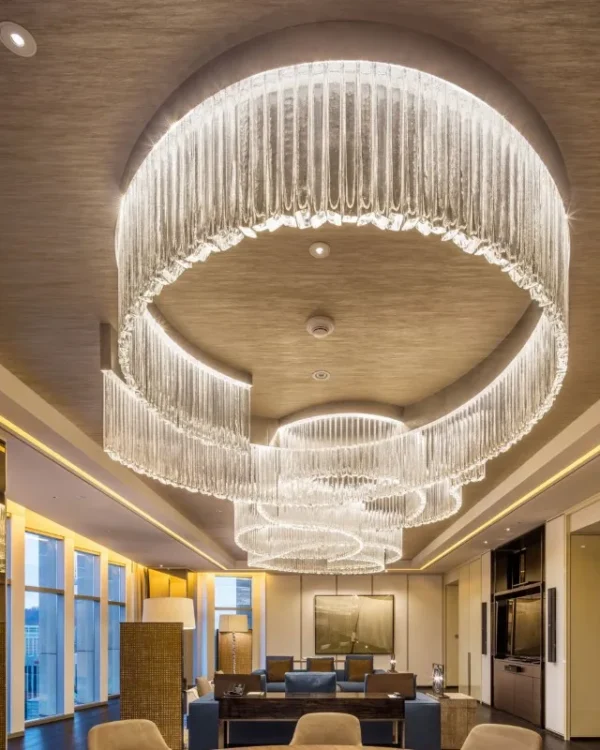 Étincelle Glass Grand Chandelier in polished chrome