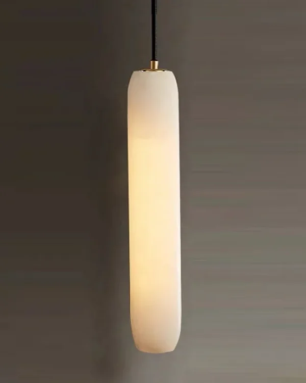 Pétale Alabaster Pendant