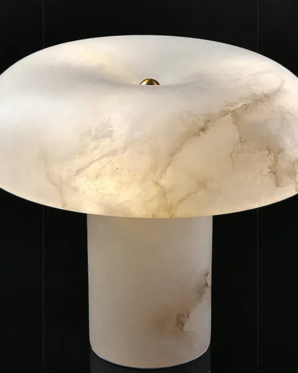 Écume Alabaster Table Lamp, 11"