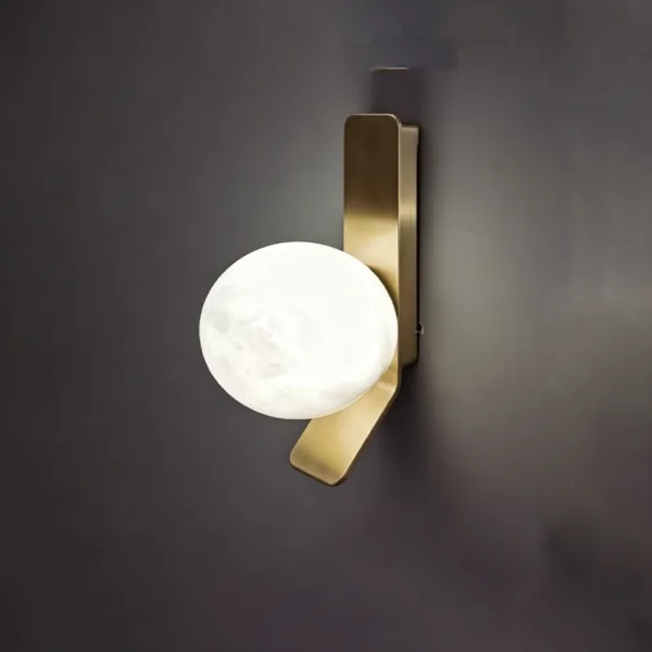 Albâtre Globe Alabaster Wall Sconce
